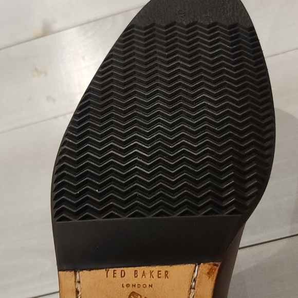 NEW- Ted Baker London - Size 11 - Picture 5 of 5